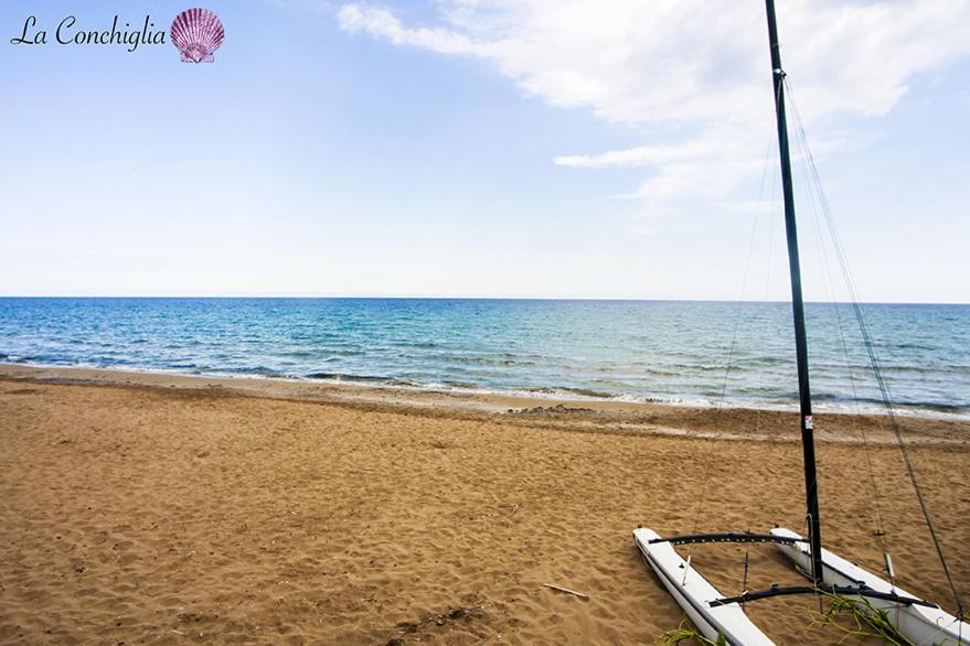 Casa La Conchiglia Sulla Spiaggia Lido di Noto Exterior foto